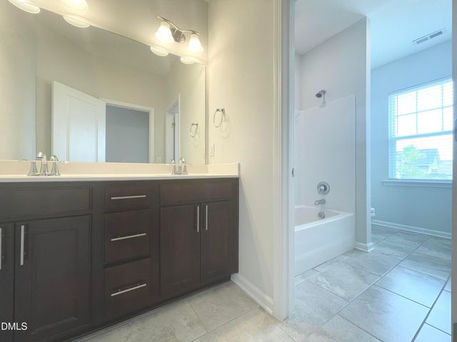 213 Ivy Arbor Way, Holly Springs, NC 27540