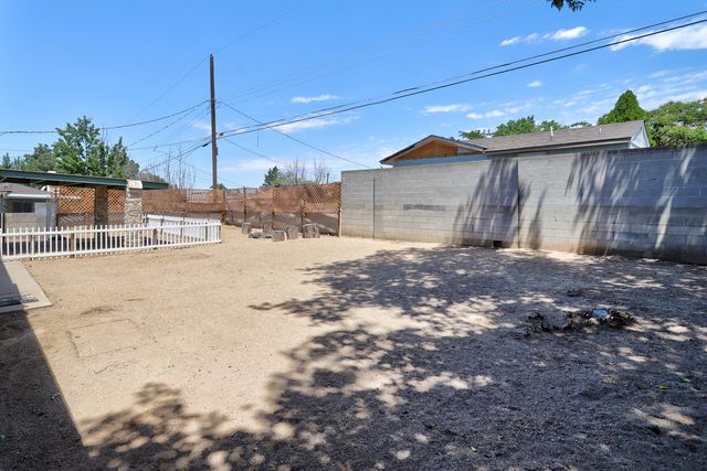 12813 Turquoise Avenue NE, Albuquerque, NM 87123