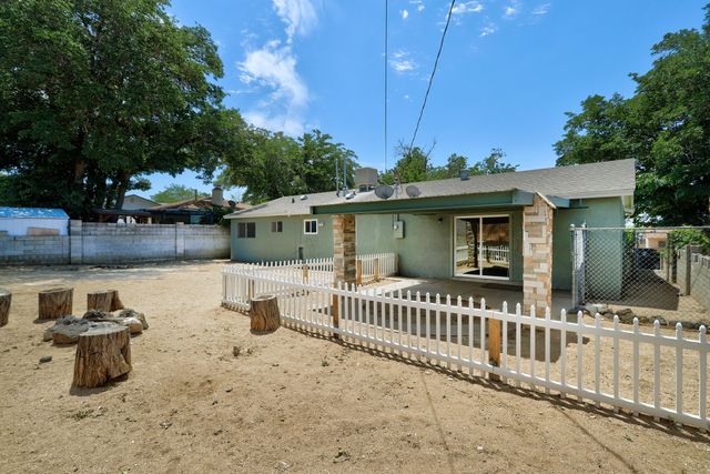 12813 Turquoise Avenue NE, Albuquerque, NM 87123