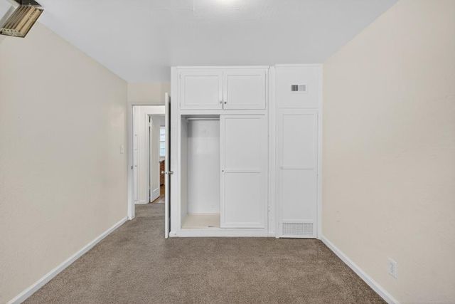 1341 Greenhills Rd, Sacramento, CA 95864