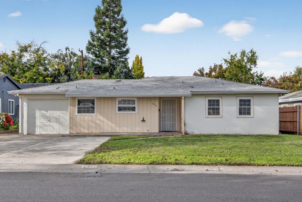 1341 Greenhills Rd, Sacramento, CA 95864