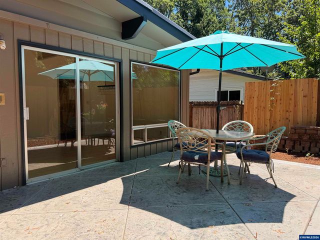 4261 Gardner Rd SE, Salem, OR 97302