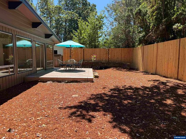 4261 Gardner Rd SE, Salem, OR 97302