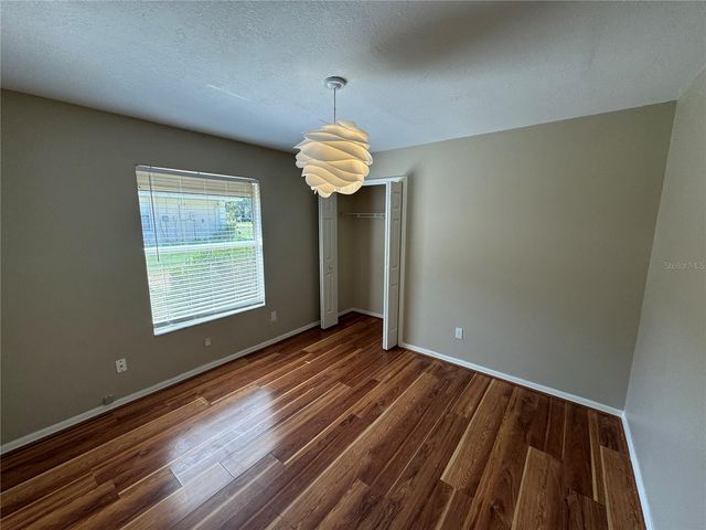 302 BLUFF PASS DRIVE, Eustis, FL 32726