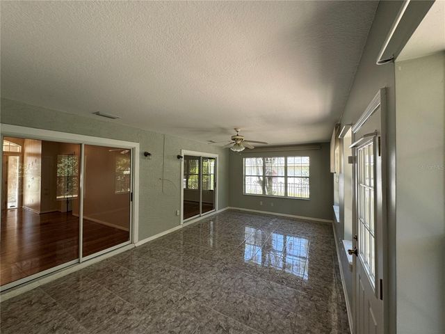 302 BLUFF PASS DRIVE, Eustis, FL 32726