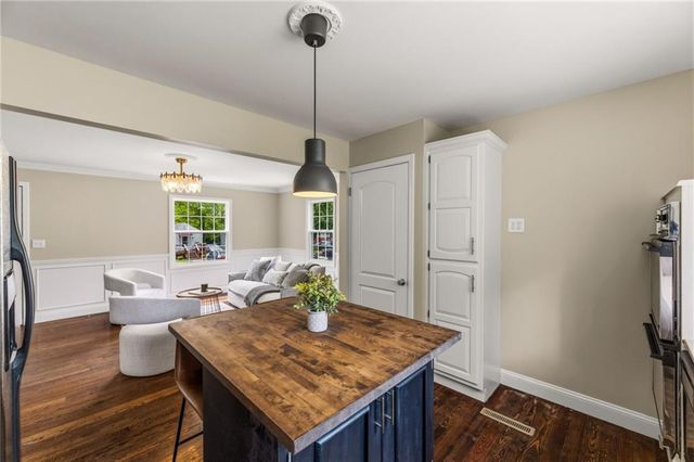 406 W 86th Terrace, Kansas City, MO 64114