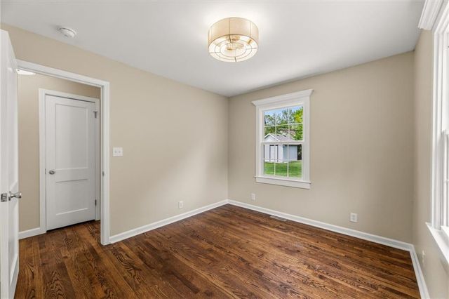 406 W 86th Terrace, Kansas City, MO 64114