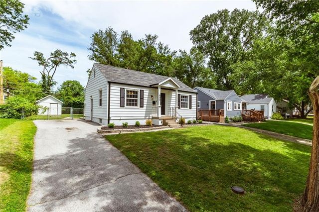 406 W 86th Terrace, Kansas City, MO 64114