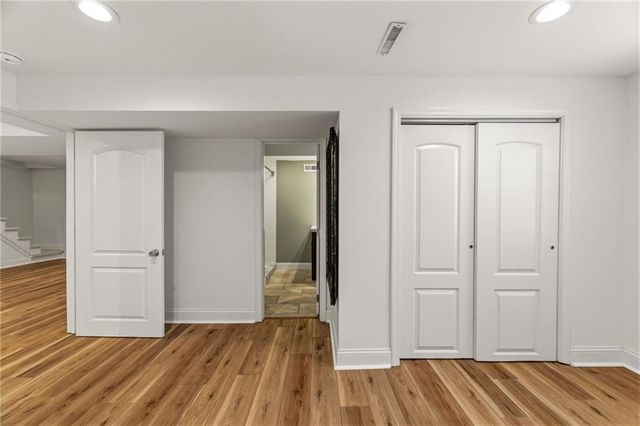 406 W 86th Terrace, Kansas City, MO 64114