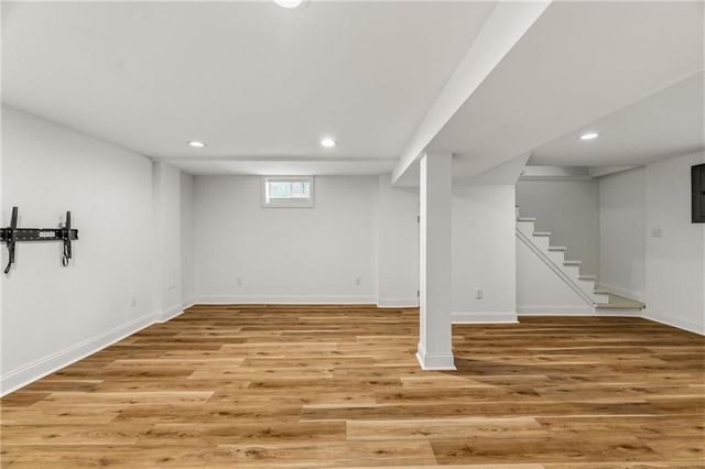 406 W 86th Terrace, Kansas City, MO 64114