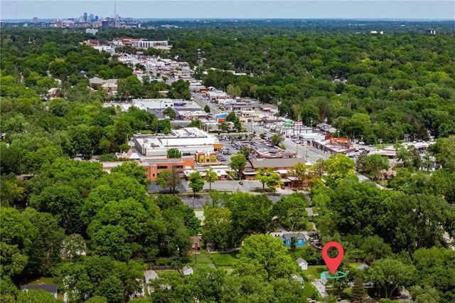 406 W 86th Terrace, Kansas City, MO 64114