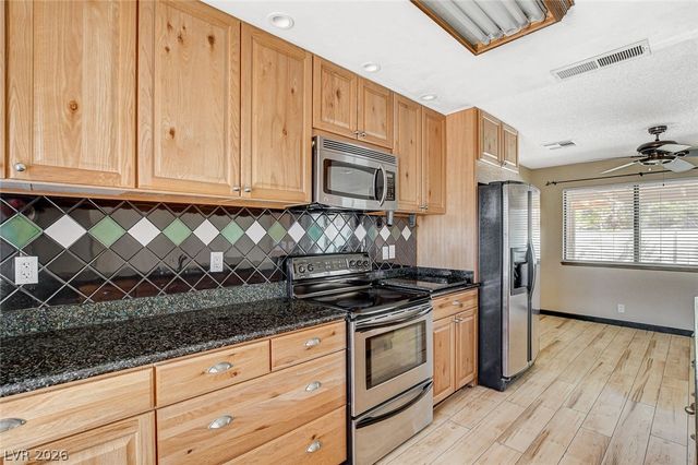 2215 Heavenly View Drive, Henderson, NV 89014