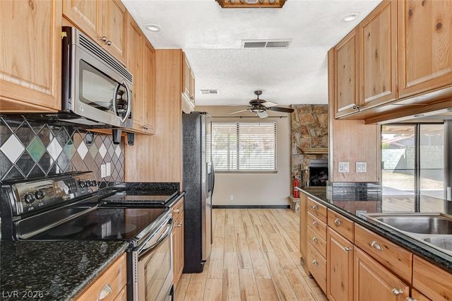 2215 Heavenly View Drive, Henderson, NV 89014