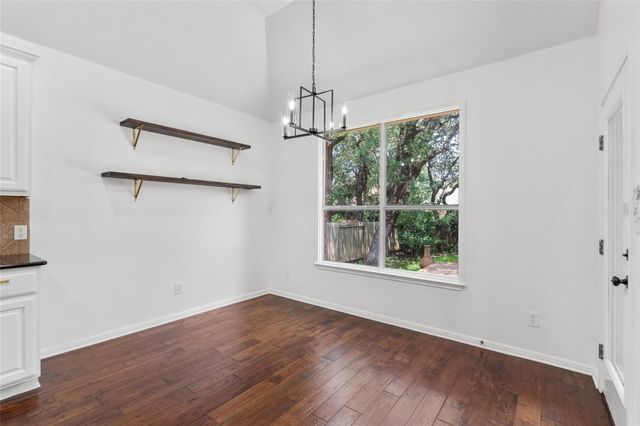 10421 Hansa DR, Austin, TX 78739