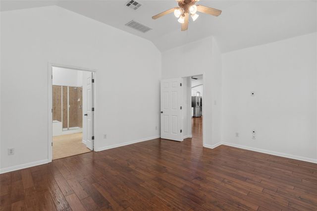 10421 Hansa DR, Austin, TX 78739