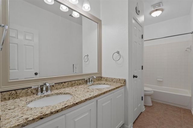 10421 Hansa DR, Austin, TX 78739