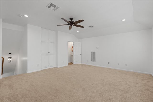 10421 Hansa DR, Austin, TX 78739