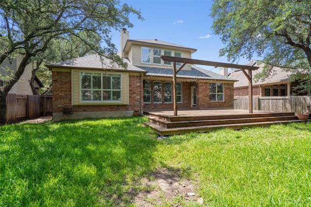 10421 Hansa DR, Austin, TX 78739