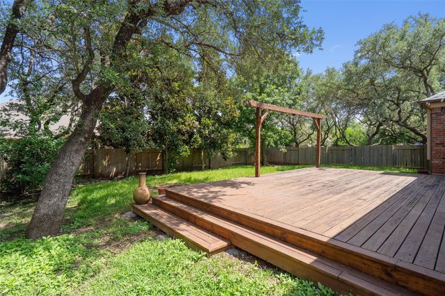 10421 Hansa DR, Austin, TX 78739