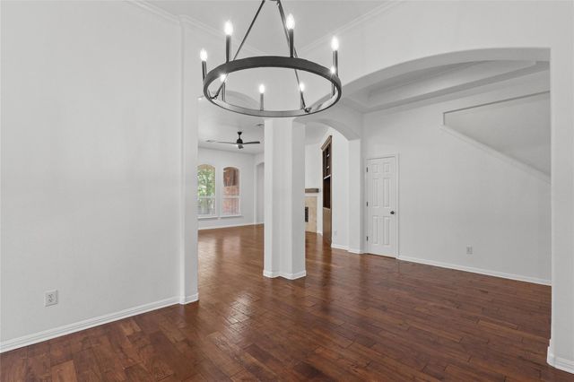 10421 Hansa DR, Austin, TX 78739