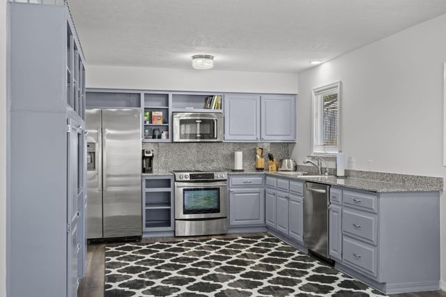 229 Dogwood Park Trail, Branson, MO 65616