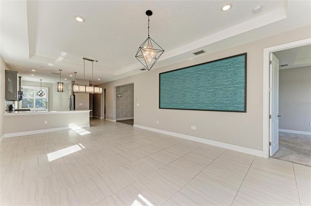 5111 BARNETT CIRCLE, Bradenton, FL 34211