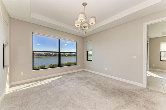 5111 BARNETT CIRCLE, Bradenton, FL 34211