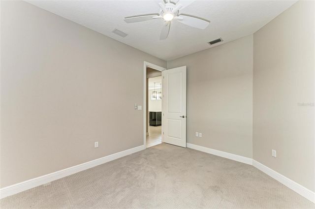 5111 BARNETT CIRCLE, Bradenton, FL 34211