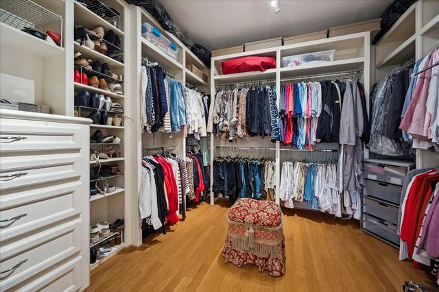 4738 Banning Drive, Houston, TX 77027