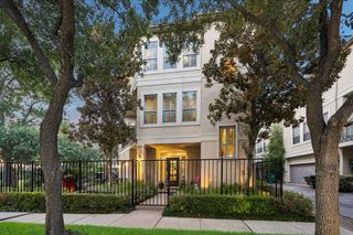 4738 Banning Drive, Houston, TX 77027