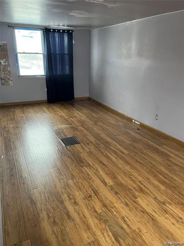 13053 Maiden Street, Detroit, MI 48213