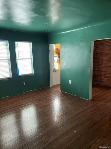 13053 Maiden Street, Detroit, MI 48213