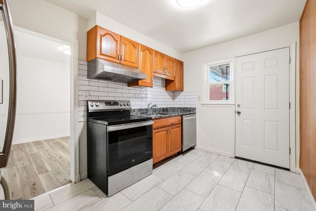 64 GARDEN RIDGE RD, Baltimore, MD 21228