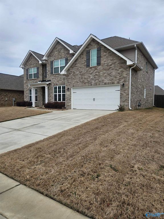 3210 Mcclellan Way SE, Decatur, AL 35603