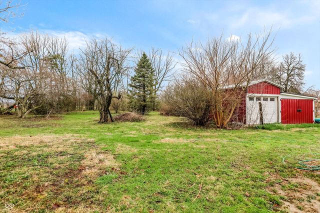 6178 N Main Street, Willow Branch, IN 46186