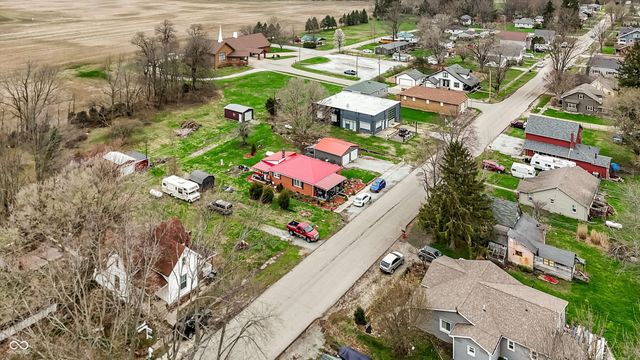 6178 N Main Street, Willow Branch, IN 46186