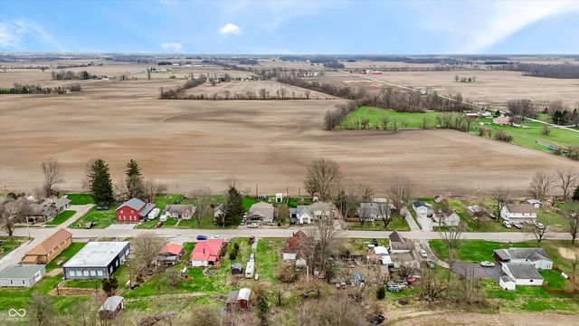 6178 N Main Street, Willow Branch, IN 46186