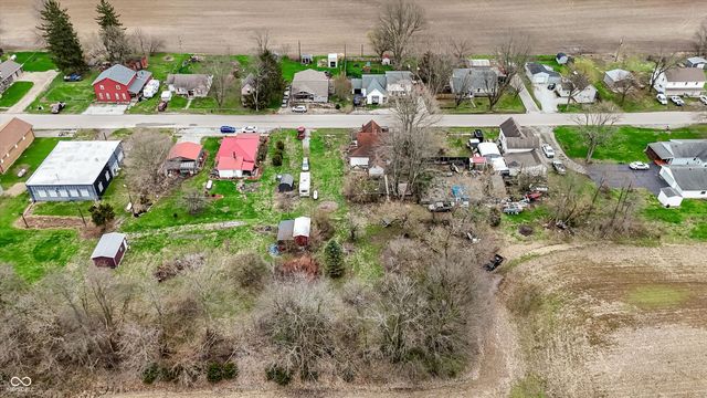 6178 N Main Street, Willow Branch, IN 46186