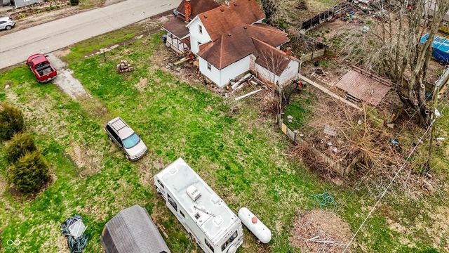 6178 N Main Street, Willow Branch, IN 46186