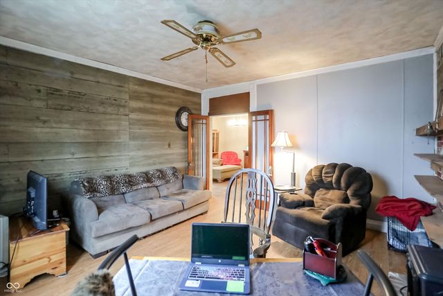 6178 N Main Street, Willow Branch, IN 46186