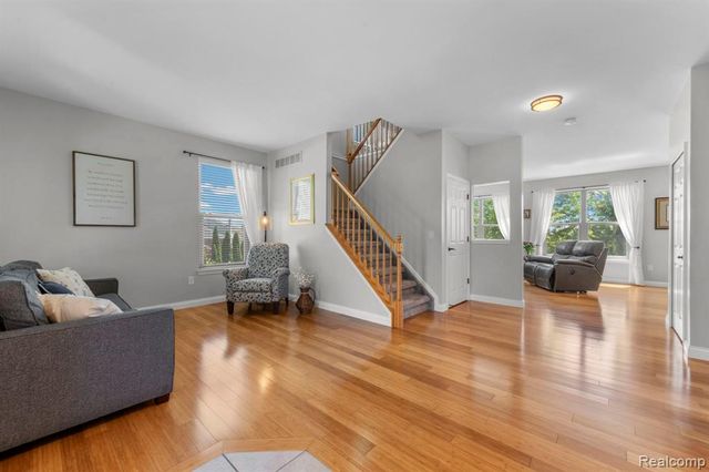 981 Coventry Court, Oxford, MI 48371