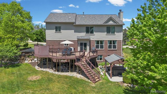 981 Coventry Court, Oxford, MI 48371