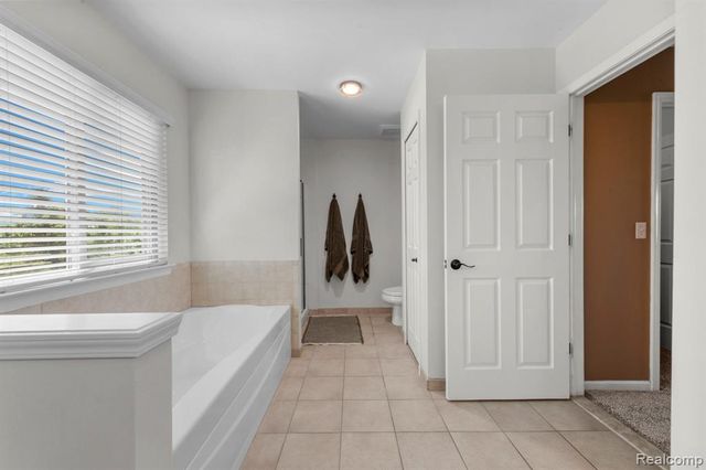 981 Coventry Court, Oxford, MI 48371