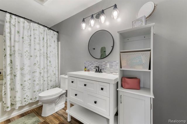 981 Coventry Court, Oxford, MI 48371