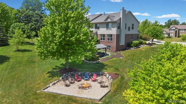 981 Coventry Court, Oxford, MI 48371