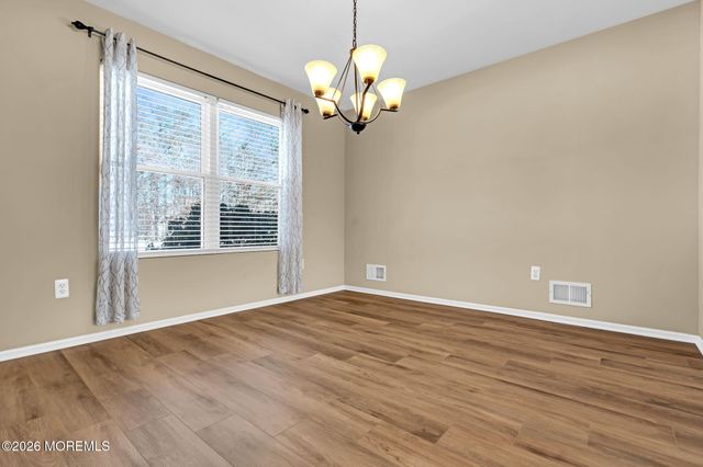 25 Stollman Street, Bayville, NJ 08721