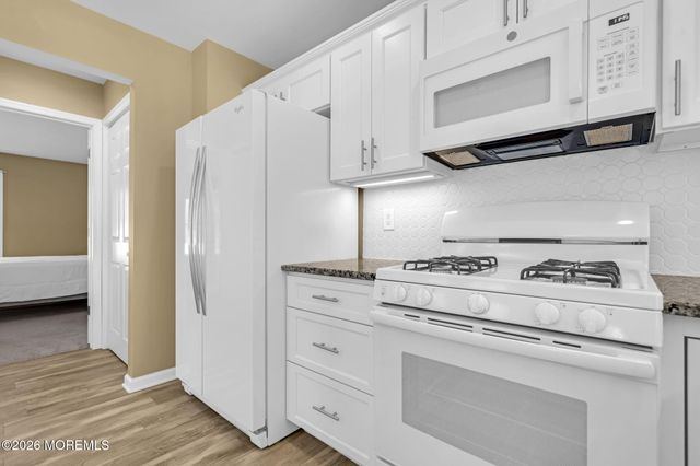 25 Stollman Street, Bayville, NJ 08721