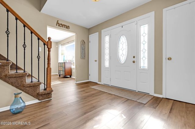 25 Stollman Street, Bayville, NJ 08721