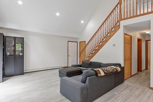 22 Sunset Road, Westminster, MA 01473