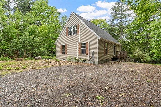 22 Sunset Road, Westminster, MA 01473